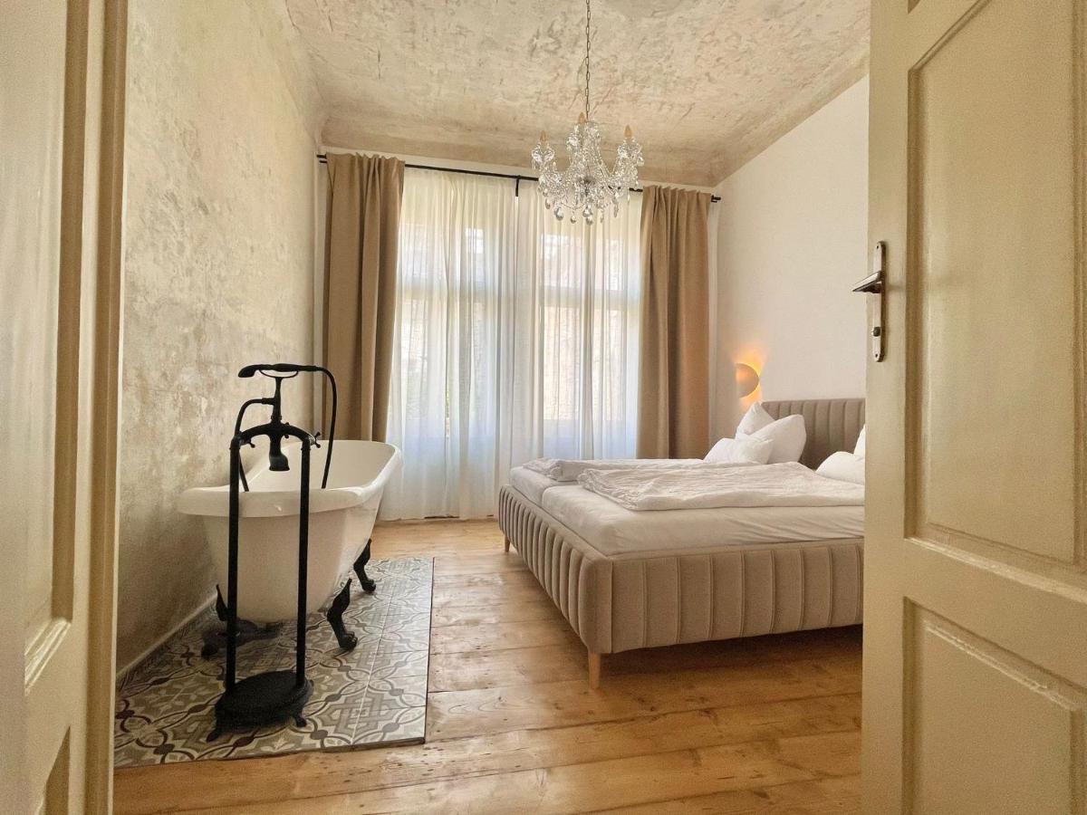 Apartma Adina 1905 Karlovy Vary Esterno foto