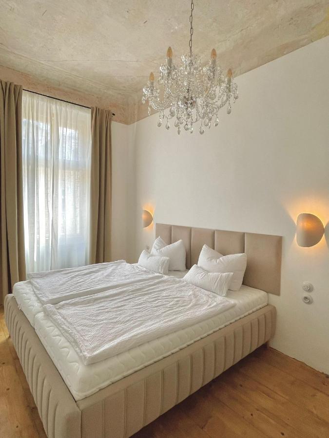 Apartma Adina 1905 Karlovy Vary Esterno foto